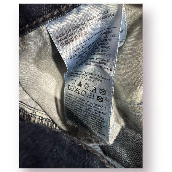 Signature by Levi Strauss Cuffed Jeans‎ Size 14 Modern Slim Cuffed 32” Waist - Picture 6 of 7